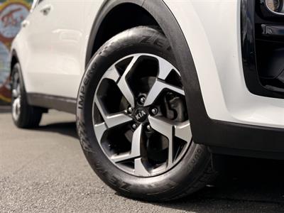 2018 Kia SPORTAGE - Thumbnail