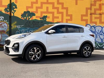 2018 Kia SPORTAGE - Thumbnail