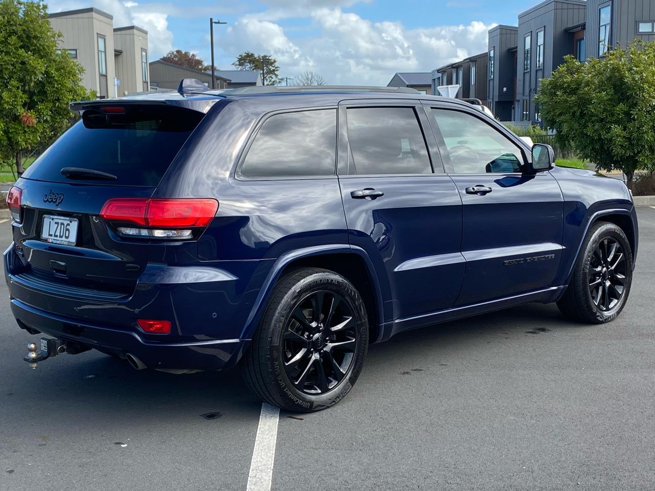 2019 Jeep GRAND CHEROKEE