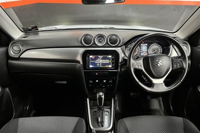 2020 Suzuki Vitara - Thumbnail