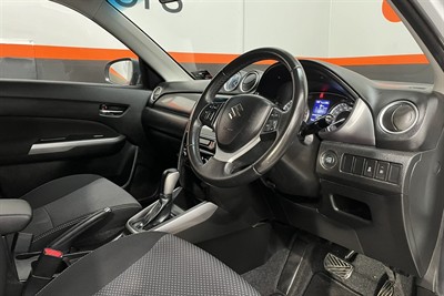 2020 Suzuki Vitara - Thumbnail