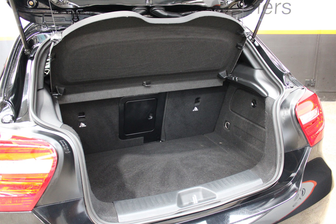 2013 Mercedes-Benz A180