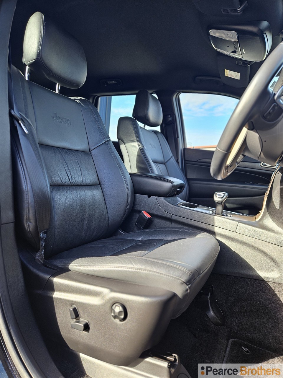 2015 Jeep GRAND CHEROKEE