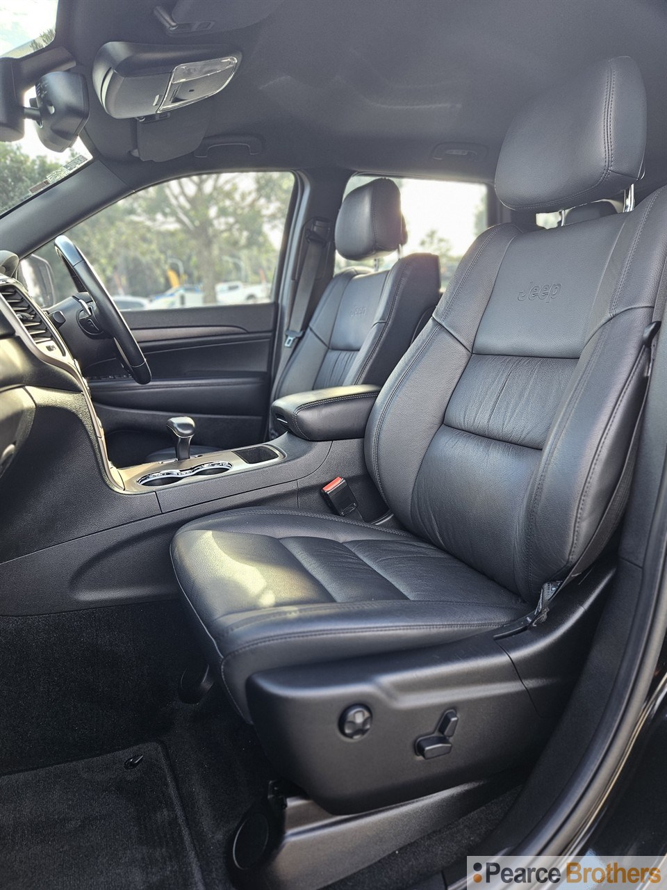 2015 Jeep GRAND CHEROKEE