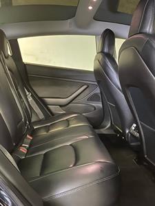 2019 Tesla Model 3 - Thumbnail