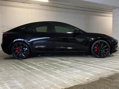 2019 Tesla Model 3 - Thumbnail