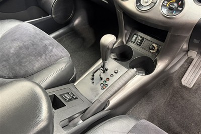 2009 Toyota Vanguard - Thumbnail