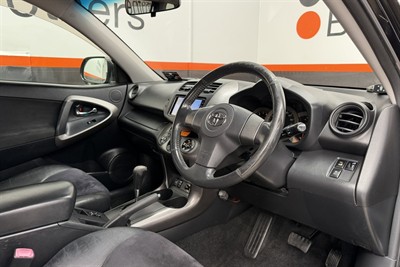 2009 Toyota Vanguard - Thumbnail