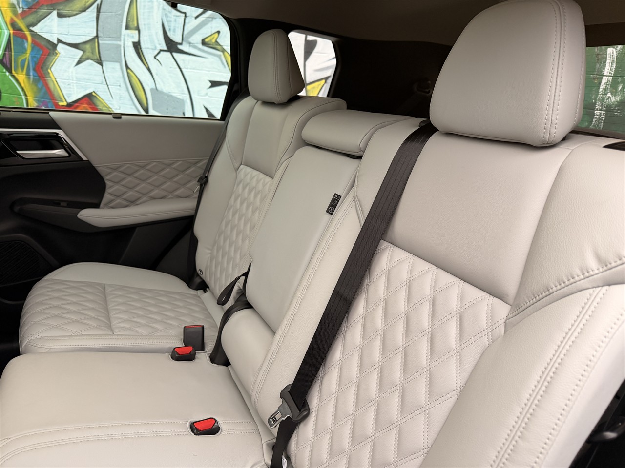 2023 Mitsubishi Outlander