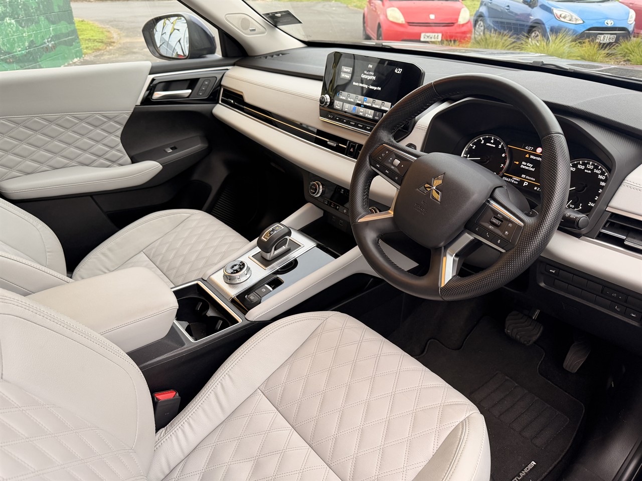 2023 Mitsubishi Outlander