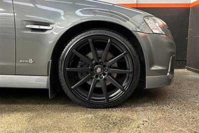 2012 Holden COMMODORE - Thumbnail