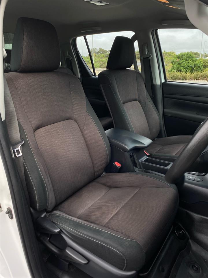 2017 Toyota Hilux