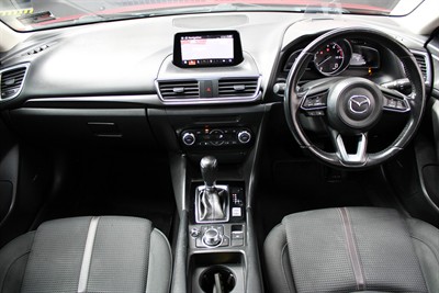 2018 Mazda 3 - Thumbnail