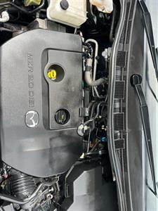 2010 Mazda PREMACY - Thumbnail