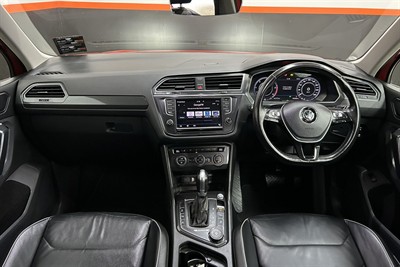 2017 Volkswagen TIGUAN - Thumbnail