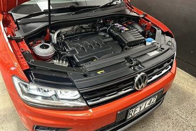 2017 Volkswagen TIGUAN - Thumbnail