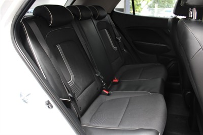 2021 Hyundai Venue - Thumbnail