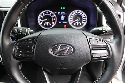 2021 Hyundai Venue - Thumbnail