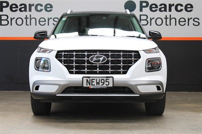 2021 Hyundai Venue - Thumbnail