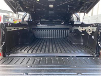 2017 Nissan Navara - Thumbnail