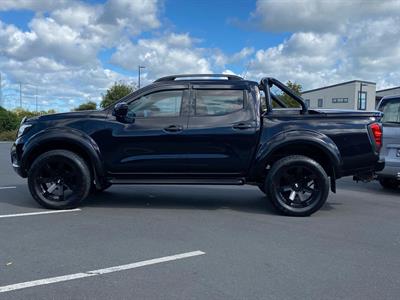 2017 Nissan Navara - Thumbnail