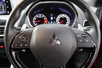2019 Mitsubishi Eclipse Cross - Thumbnail