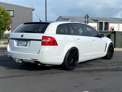2017 Holden Commodore - Thumbnail