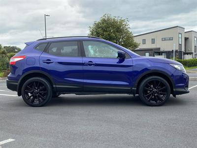 2015 Nissan QASHQAI - Thumbnail