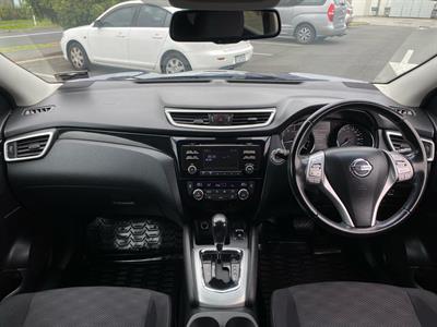 2015 Nissan QASHQAI - Thumbnail