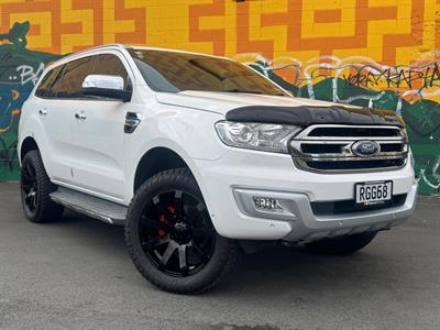 2017 Ford Everest