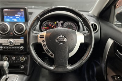 2010 Nissan Dualis - Thumbnail