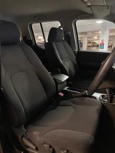 2007 Nissan Navara - Thumbnail