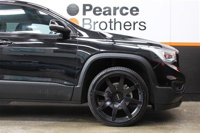 2019 Holden Acadia - Thumbnail
