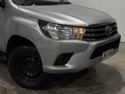 2016 Toyota Hilux - Thumbnail