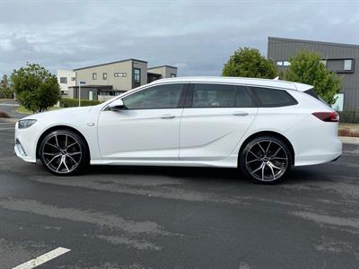2019 Holden Commodore - Thumbnail