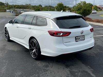 2019 Holden Commodore - Thumbnail