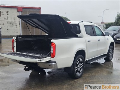 2019 Mercedes-Benz X-Class - Thumbnail