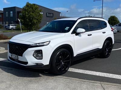 2020 Hyundai SANTA FE - Thumbnail