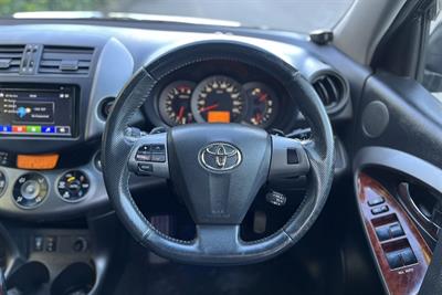 2010 Toyota Vanguard - Thumbnail