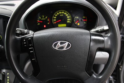 2012 Hyundai Iload - Thumbnail