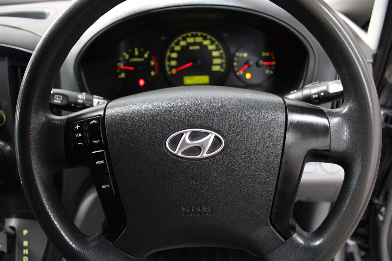 2012 Hyundai Iload
