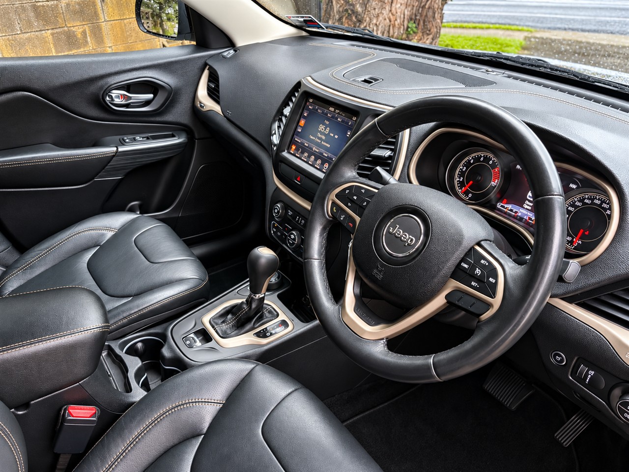 2016 Jeep Cherokee
