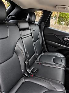 2016 Jeep Cherokee - Thumbnail