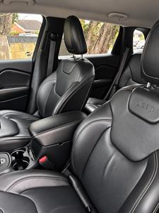 2016 Jeep Cherokee - Thumbnail