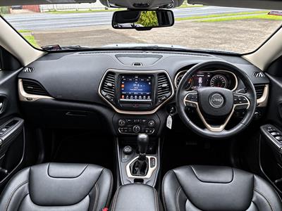 2016 Jeep Cherokee - Thumbnail