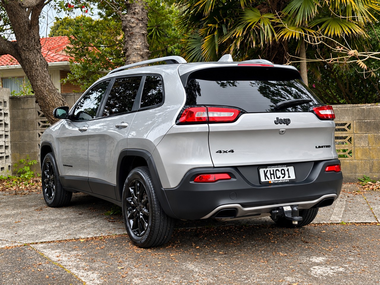 2016 Jeep Cherokee