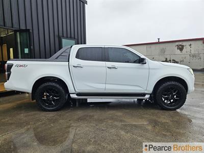 2023 Isuzu D-Max - Thumbnail