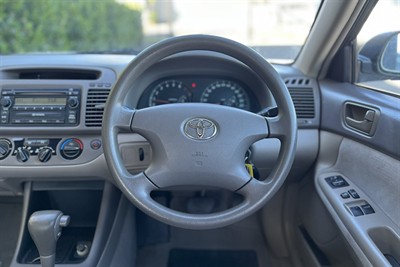 2004 Toyota Camry - Thumbnail