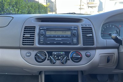2004 Toyota Camry - Thumbnail