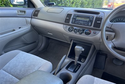 2004 Toyota Camry - Thumbnail